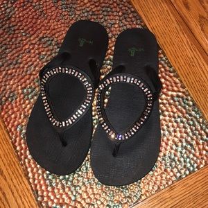 Sanuk Flip Flops